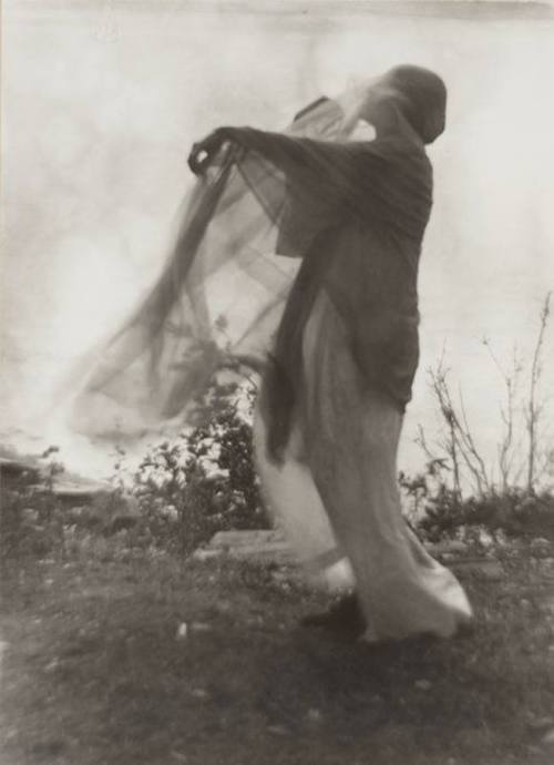 wike-wabbits: Imogen Cunningham’s early symbolist work (1910–12)