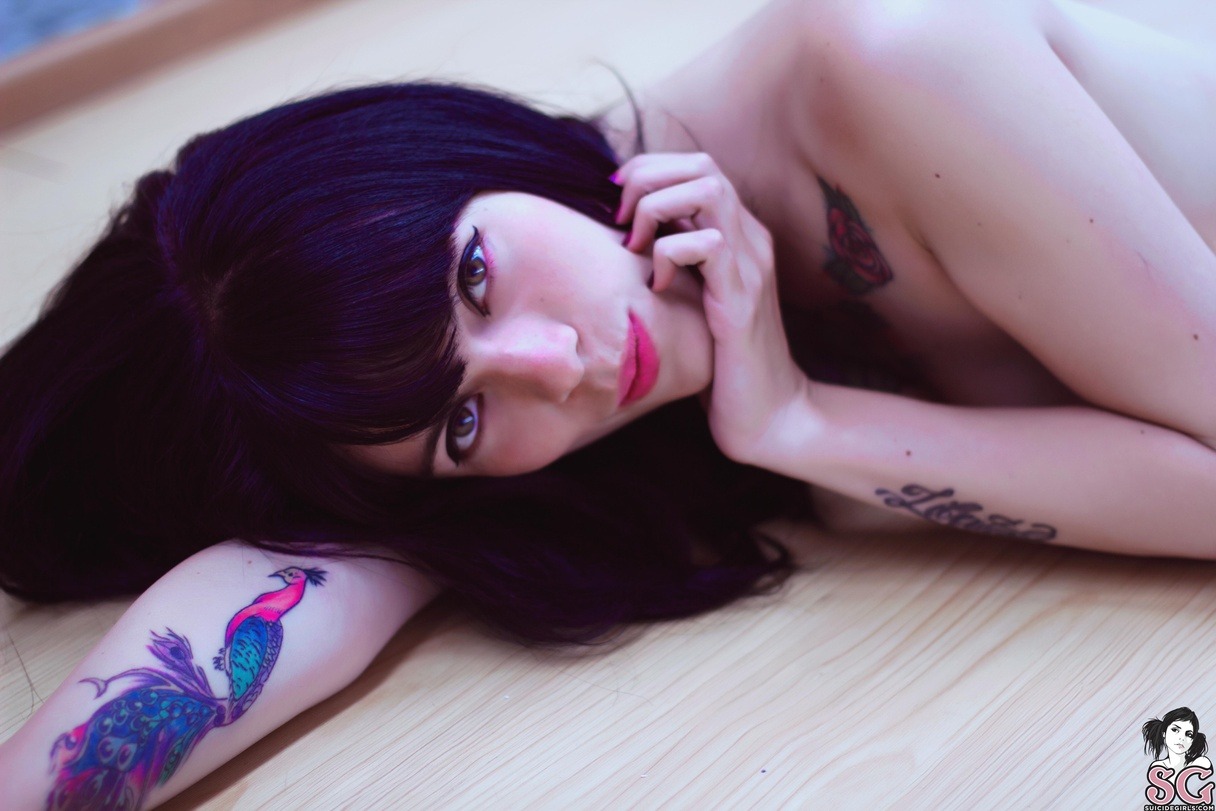 thedarksideofgruff:  Lavana