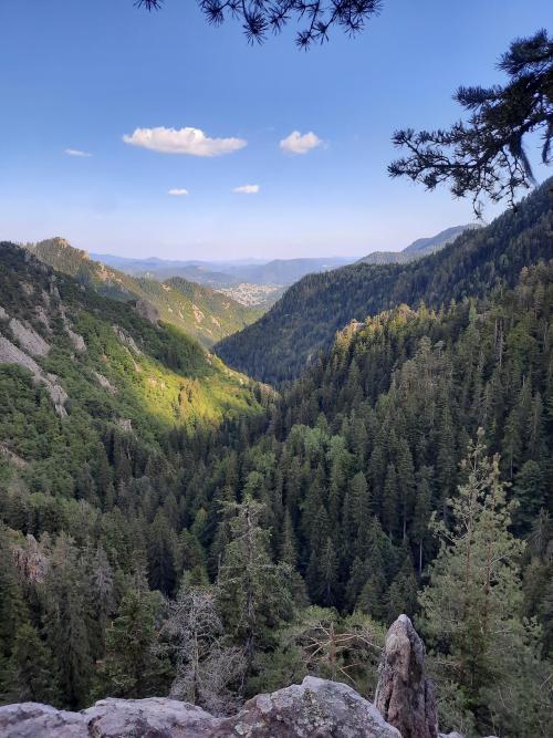 oneshotolive:  The Waterfalls Canyon - Smolyan, Bulgaria [OC] [3000 x 4000] 📷: HandledException 