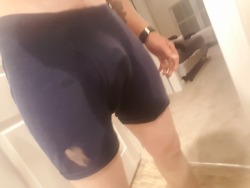 peemakesmehappy:MY FIRST POST!  I was driving home nd was horny so I pissed my pants in the driver seat.  Got home to show you all. Don’t mind the bleach spot lol.