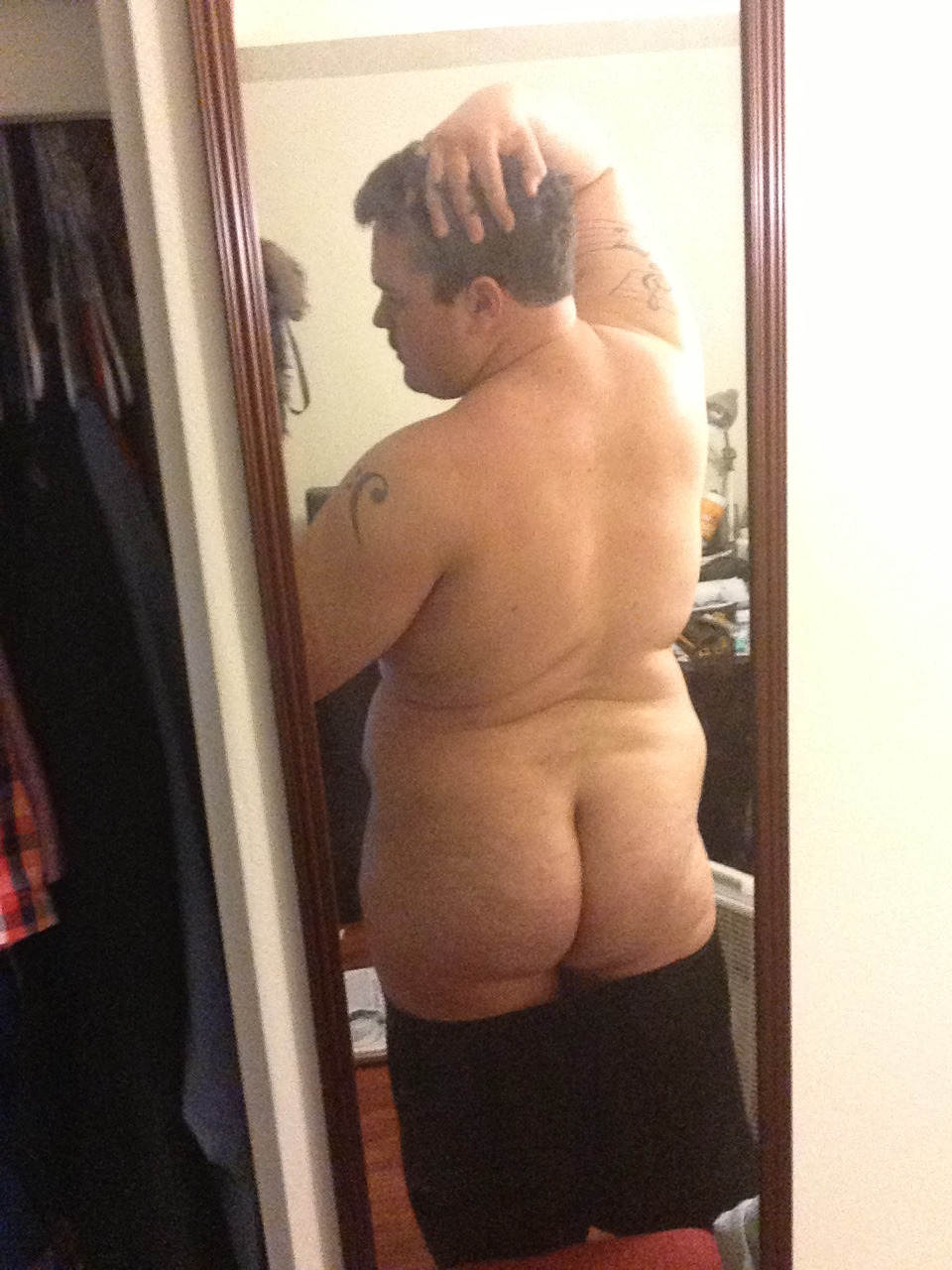 bearbonist:  Bass clef!!!! And butts 