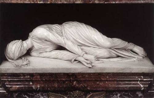centuriespast:   MADERNO, StefanoSt Cecilia1600Marble, length 130 cmSanta Cecilia in Trastevere, Rome  