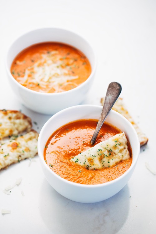 Porn Pics foodiebliss:  Simple Homemade Tomato SoupSource: