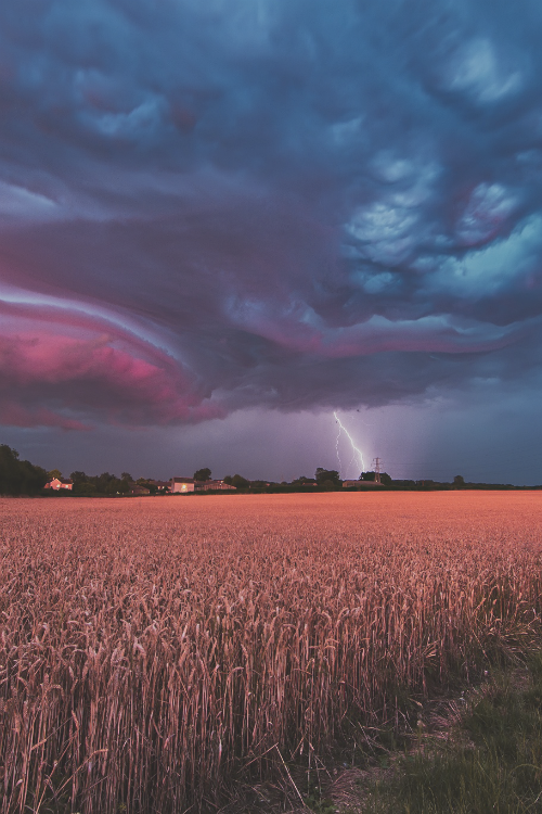 Porn earthlycreations:  Ominous by (Russ Francis) photos
