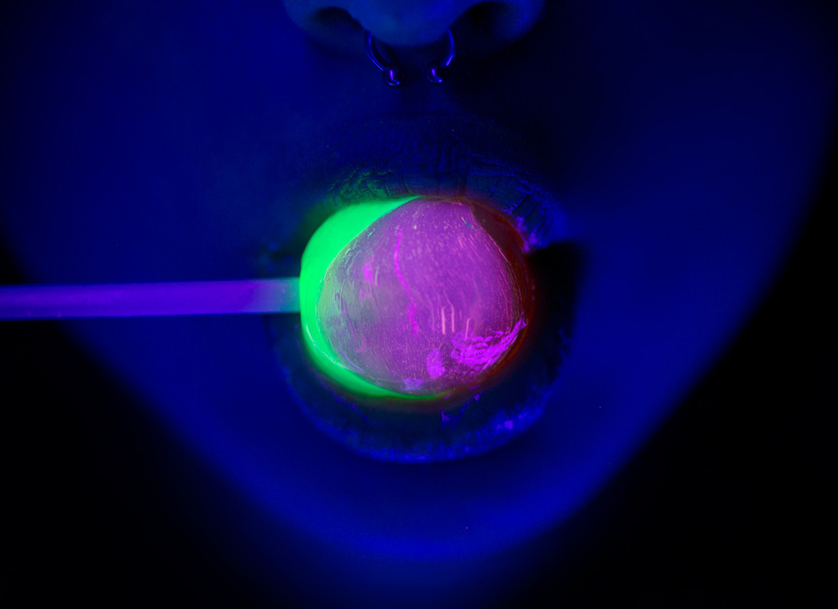 wetheurban:  Neon Dream, Slava Thisset Russian photographer Slava Thisset brilliantly