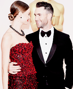 tears-dry:  Adam Levine &amp; Behati Prinsloo | The 87th Academy Awards.