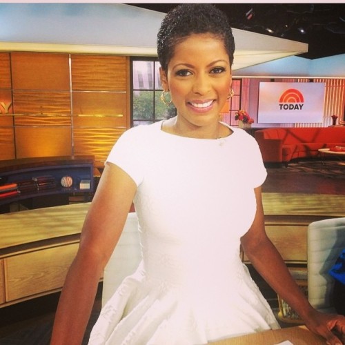 her! @tamronhall one of our fav naturalistas on TV she rocks it well @TodayShow #NBC #TWA #frobabe