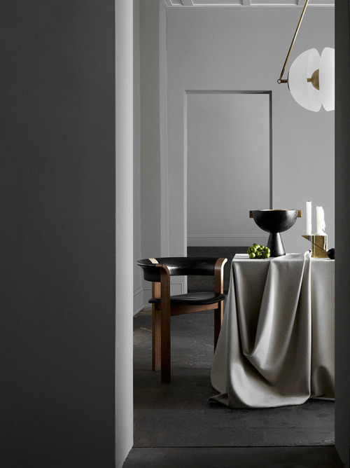 scandinaviancollectors:Interior by Apparatus Studio, New York: Synapse-pendant light and Neo-vessel,