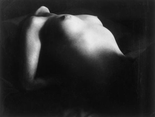 Porn Pics le-giostre:  Man Ray - Necklace (or Anatomy),