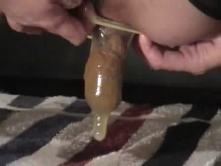 Porn Pics Shitting into condom