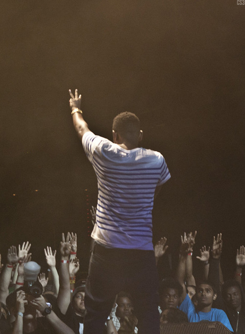  Everybody put three fingers in the air… 