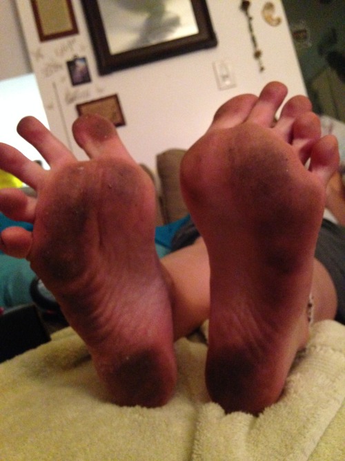 Step-mom’s dirty soles