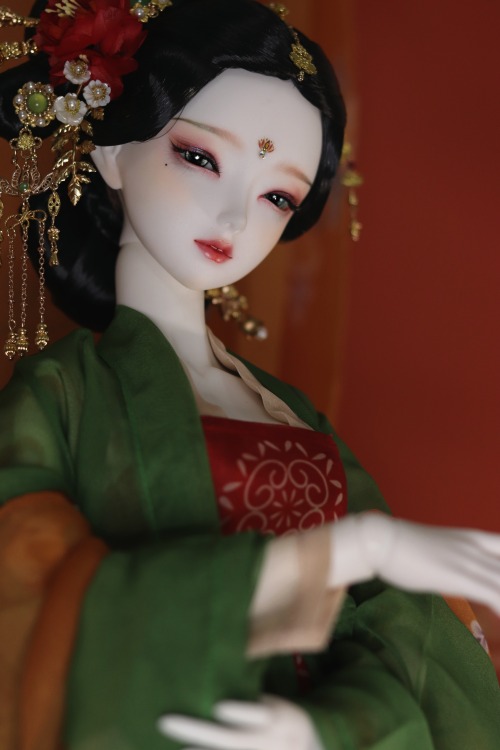 dollpavilion:Posted by 真情不可辜负Doll by Angell StudioWig by lx-林子 Doll dressed in Tang dynasty-style Ch