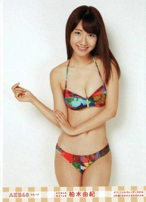 yukiparumkiiii:  AKB48グループ オフィシャルカレンダー2016