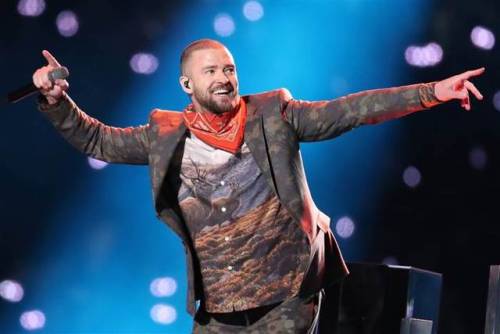  Justin Timberlake pays tribute to Prince during Super Bowl halftime show