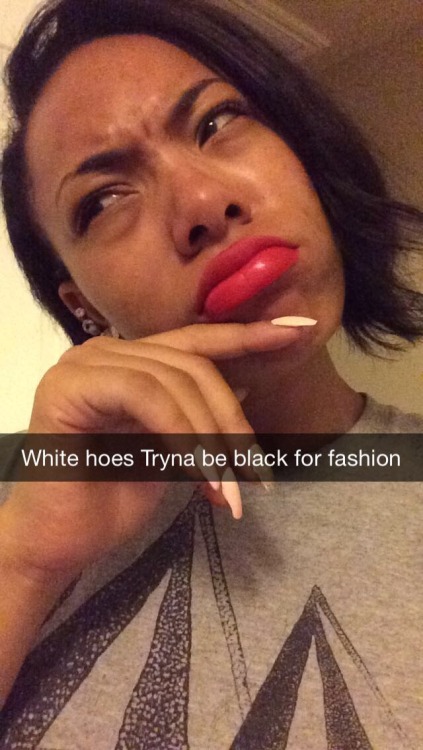 carefreeteee:  therealcourtneylove:  No surgery or photoshop will ever put you on my level girl💁🏽👏🏾🙌🏾💅🏾✊🏾  Facts! 👆🏾👆🏾👆🏾