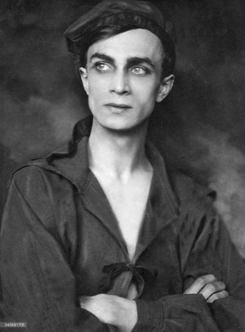 radianttruths:Hans Walter Conrad Veidt, Germany, 1920