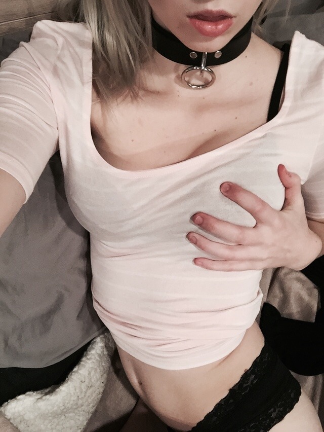 submissive-littleslut:  Somebody write me sexy stories please :3 