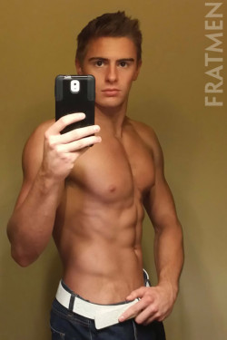 swingthatcock:  wowcocks:  I can’t take my eyes of him.And his cock too! Gorgeous! http://wowcocks.tumblr.com   Incredible body and cock!http://swingthatdick.tumblr.com