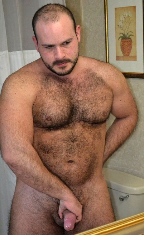 hairy-chests:  @hairychestsx     Submit     MoDeL G      Cock - Gif