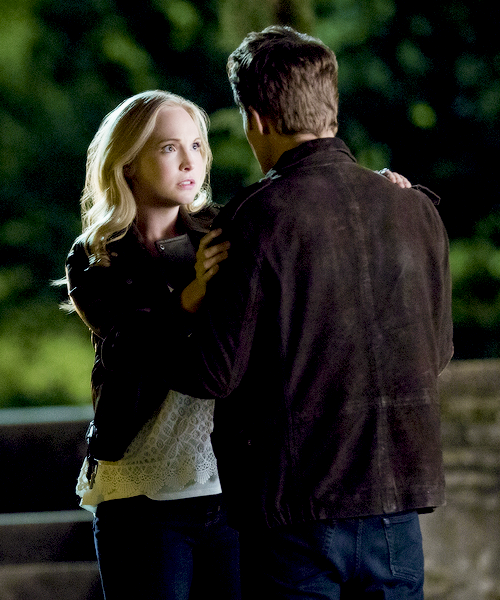 sterolinefans: Steroline in a new 7.22 still (x) I definitely support the editing of this picture. A