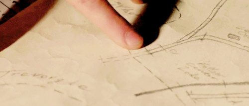 tiffanyachings:Poldark rewatch: 2x03Something that he said…I had the feeling…you may think me callou