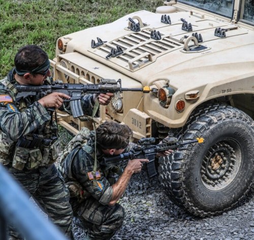 5th Special Forces Group dawns beautiful vintage tiger stripe camo for exercise.