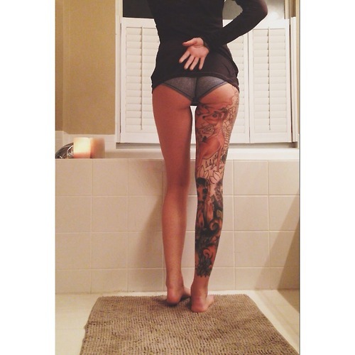 itattoobabes:  girl tattoo