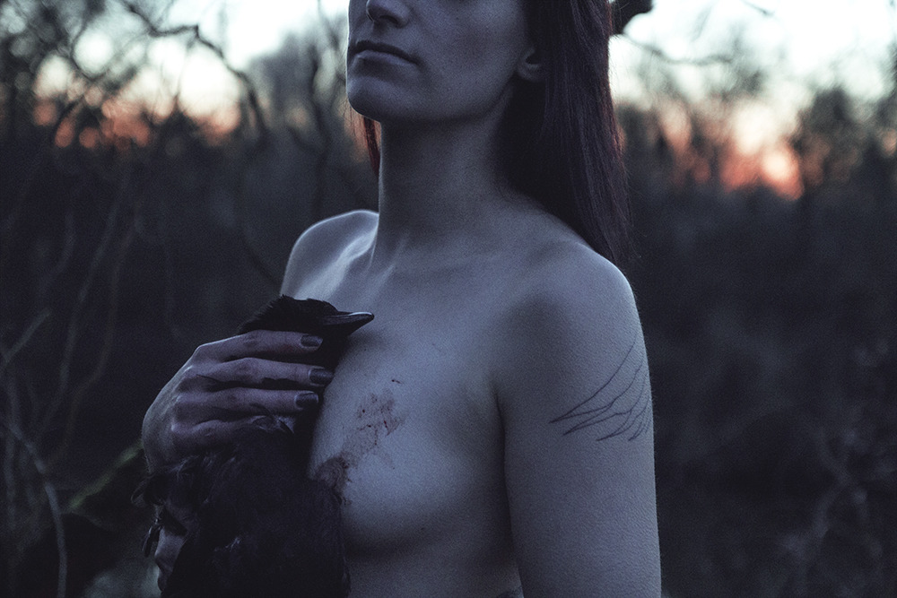 elenahelfrecht:  Arise.Model: Amaryllis FacebookWebsite