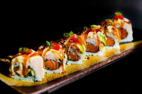 makesushi1:  Salmon Dreams Sushi Roll follow me for more pics here 