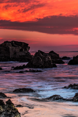 sundxwn:  Sunset at Whitehouse Creek by Richard Saasta 