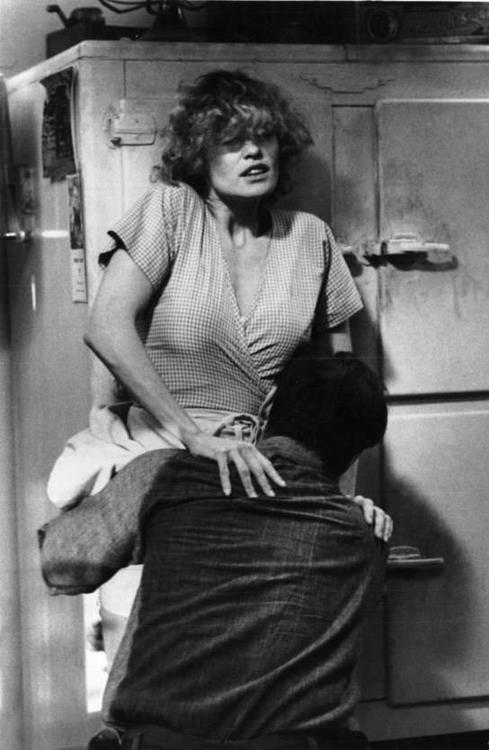 my-secret-eye:  Bob Rafelson, Jessica Lange & Jack Nicholson in “The Postman Always Rings Twice”, 1981 