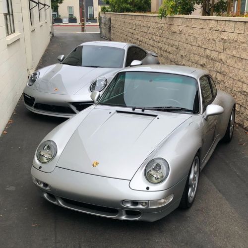 The Carrera S’s at the S/ triple. #sleepersspeedshop #992carreras #993carreras #porsche992 #po