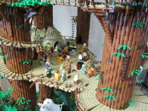 XXX archiemcphee:  LEGO builder KW Vauban create photo