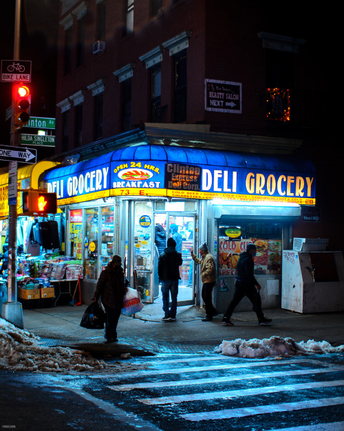 pwh3:Clinton Ave, The Bronx, December 2020.