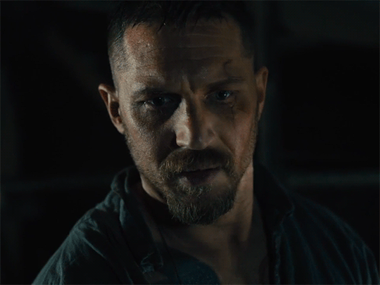 transperceneige:  Tom Hardy in Taboo (2017)