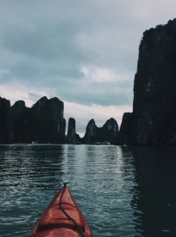 naturechosen:  deeplovephotography:  kayaking in Ha Long Bay, Vietnam  Free Your Spirit  