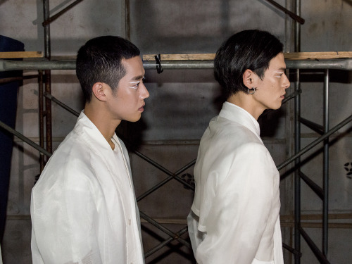 Seoul Fashion Week 2016 S/S BackstageD.GNAKPARK JIWOON, KIM WONJOONG