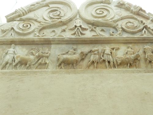 Ara Pacis Augustae - Crowning slab of the sacrificial table* External side - pics 1-4* Internal side