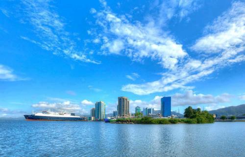 mistaren:Trinidad and Tobago &lt;3These are actually some great shots…I feel a tad of National pride