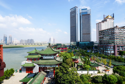 Old &amp; new structures, Nan Chang, China.Download. : Sony Alpha a6300