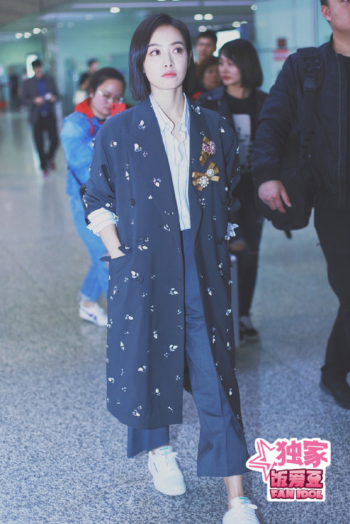 F(x) Victoria airport fashion at Chengdu Airport [180315]