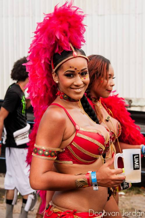 bellscossos:  Hot girls on Kadooment day