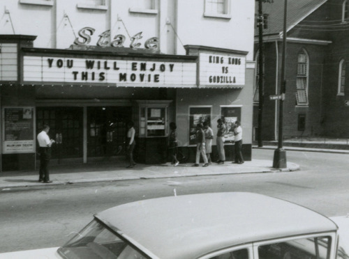 vculibraries:Protesting segregation at the State Theater in Farmville, Virginia, 1963 A police photo