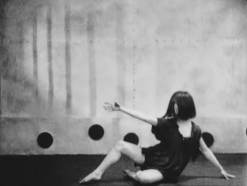 communicants:  A Page of Madness (Teinosuke Kinugasa, 1926)