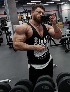 plax999: Azamat Karabashev   Please repost and follow: https://plax999.tumblr.com/archive