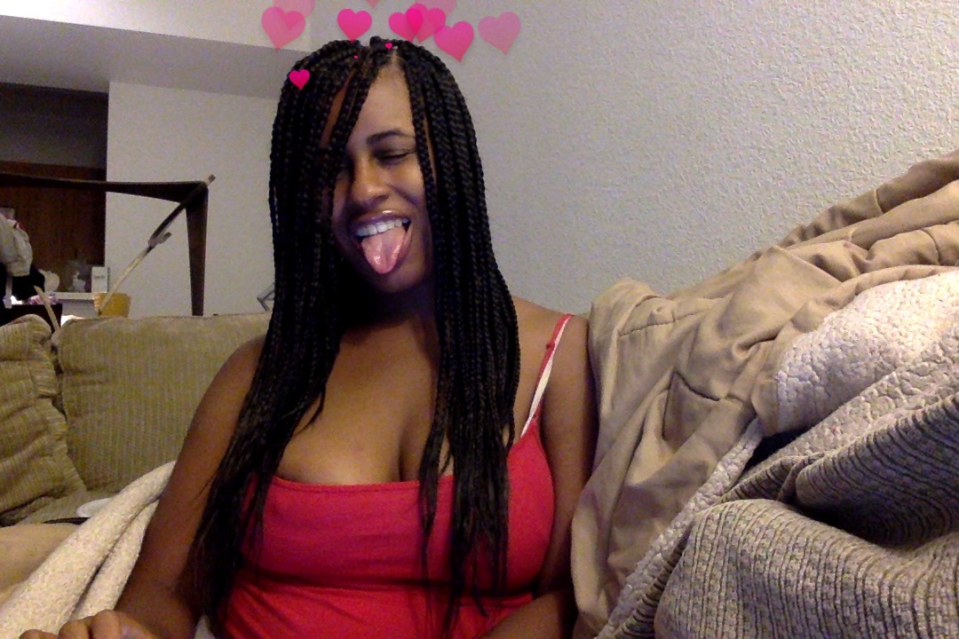 betterthankanyebitch:finally got my braids and i look good as fuck 😍😫