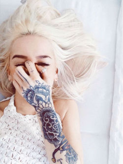 beautifulyinked:  xx