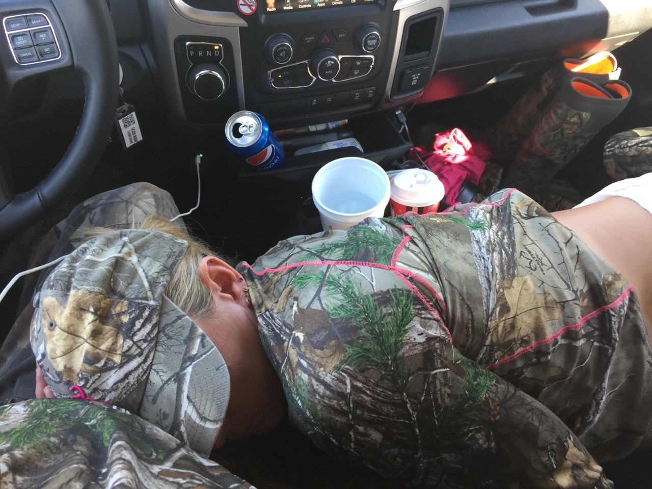 thebambinogirl:  Tired after a long morning of hunting. Daddy let’s me wear my