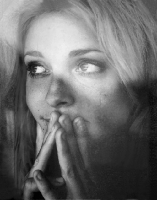  Sharon Tate photographed by Walter Chappell at Big Sur California in 1964 